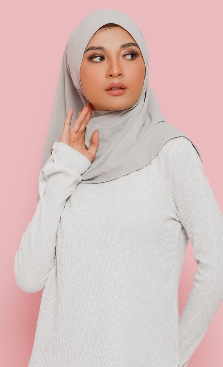 Running Hijab in Grey