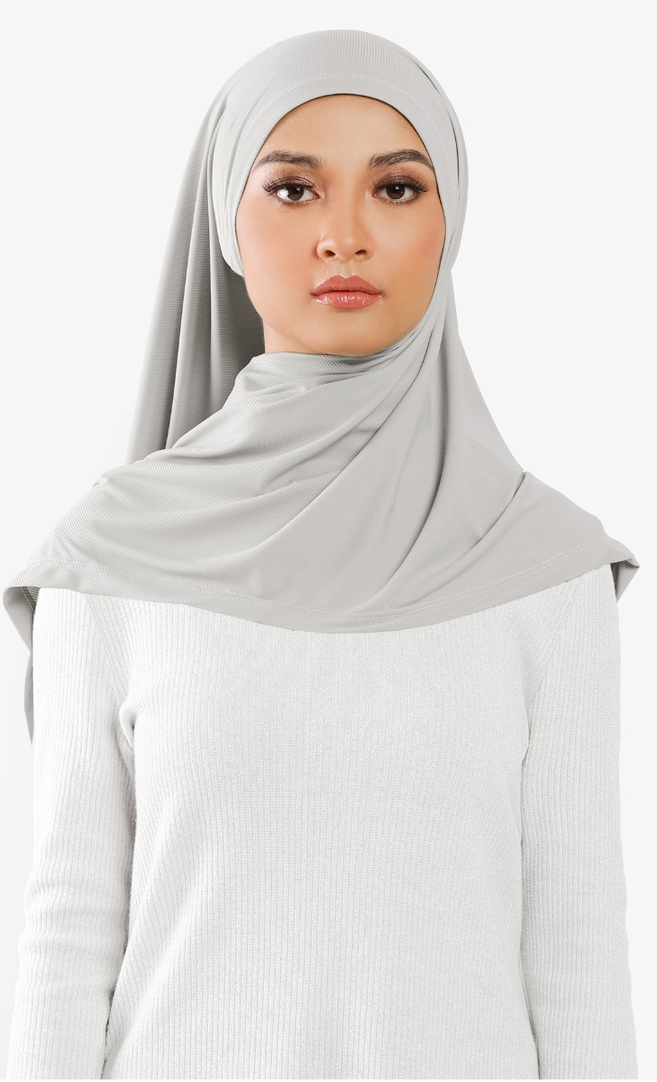 Running Hijab in Grey image 2