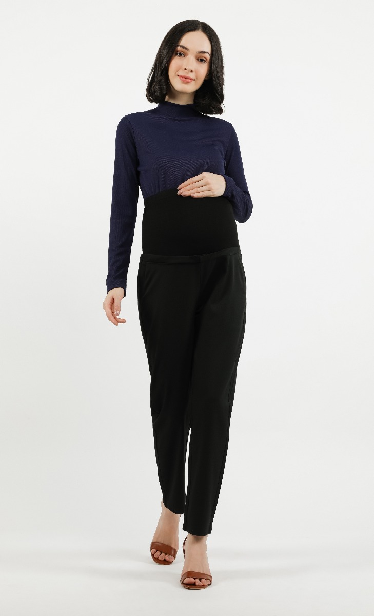 Ankle Pants With Stretchable Pouch (Maternity) in Black
