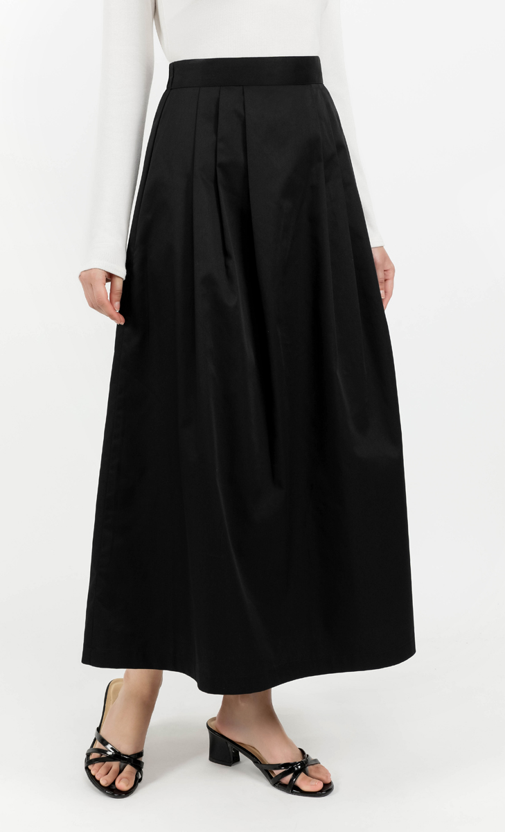 Cotton Flare Skirt in Black