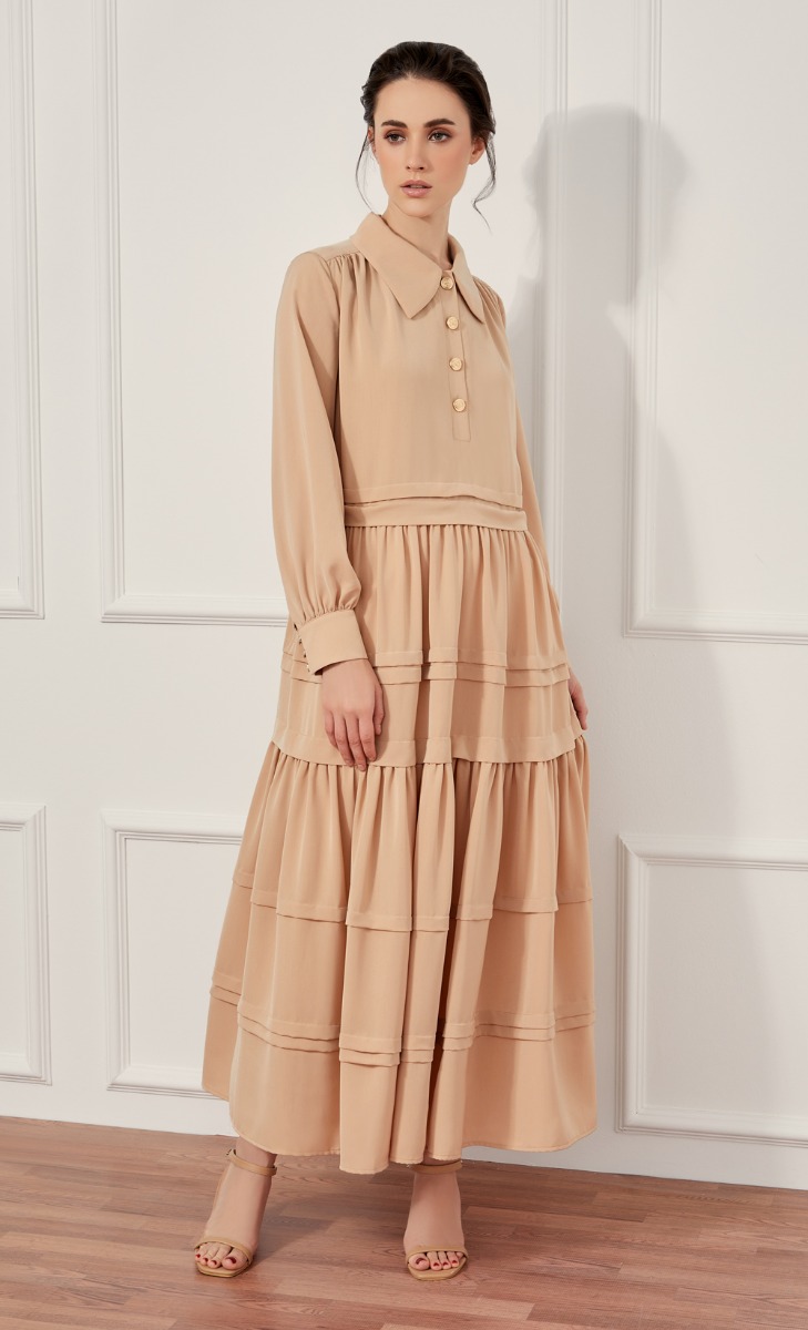 Winnie the Pooh x dUCk Pleated Dress in Chestnut