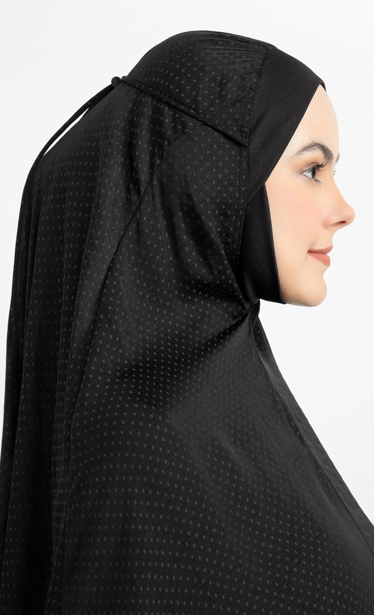 Riyadh Two-Piece Prayerwear in Black image 2