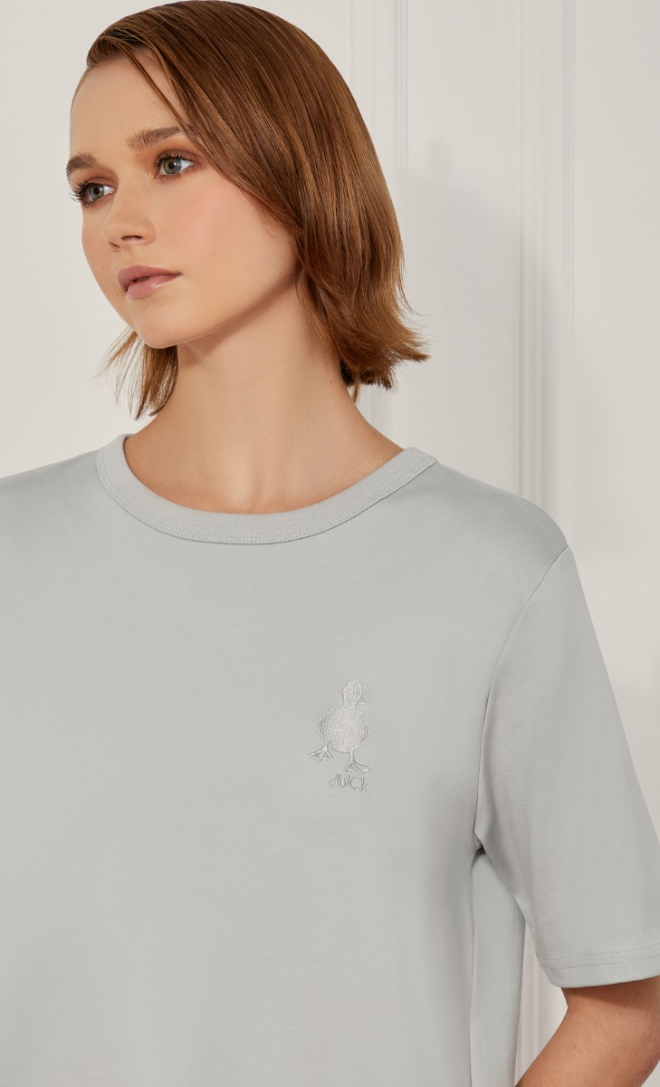 dUCk Basic T-shirt in Grey image 2